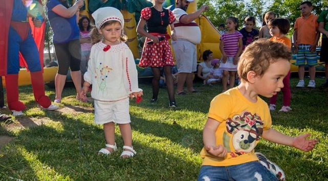 Petrecere 1 Iunie 2015